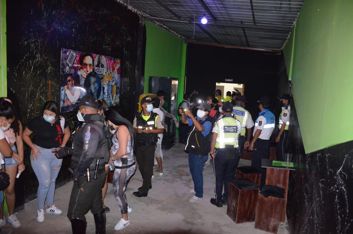20 detenidos en Machala por incumplir el toque de queda